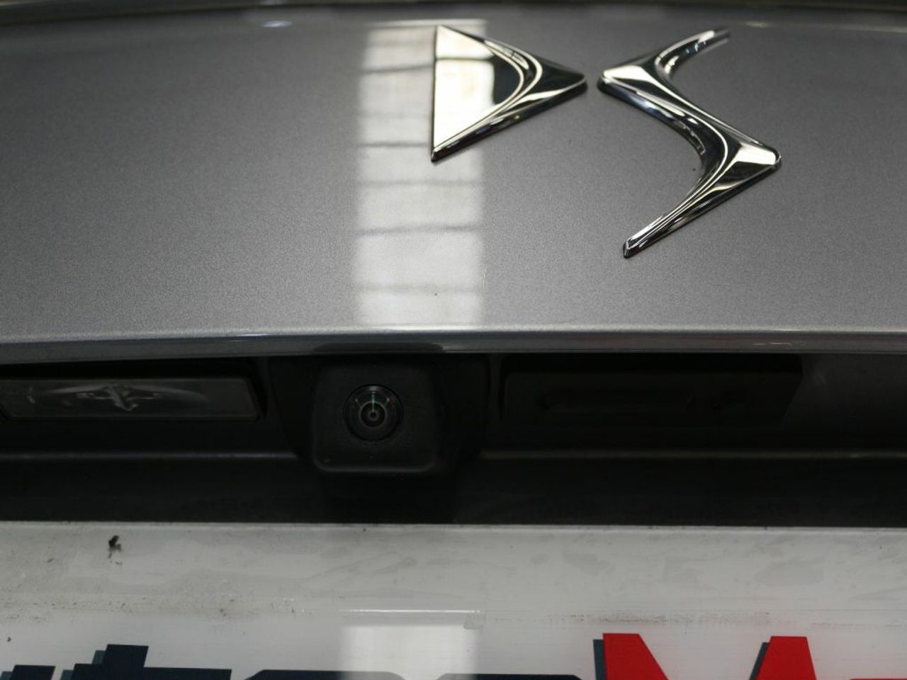 Foto DS Automobiles DS 7 8
