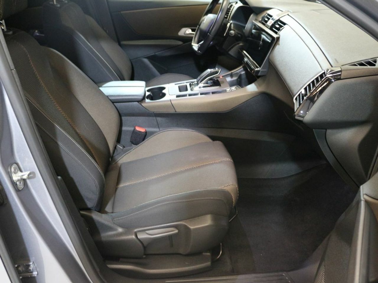 Foto DS Automobiles DS 7 14