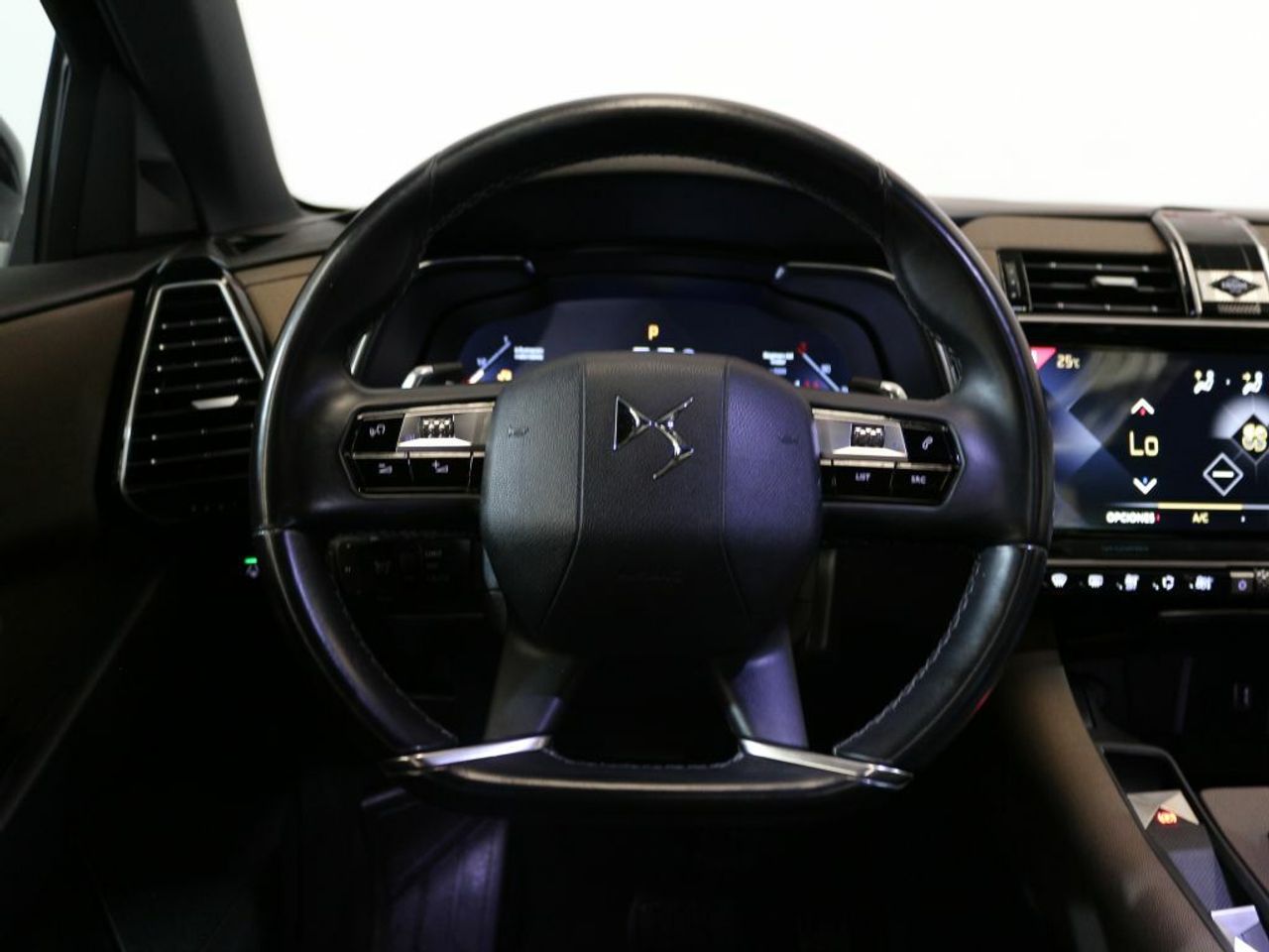 Foto DS Automobiles DS 7 17