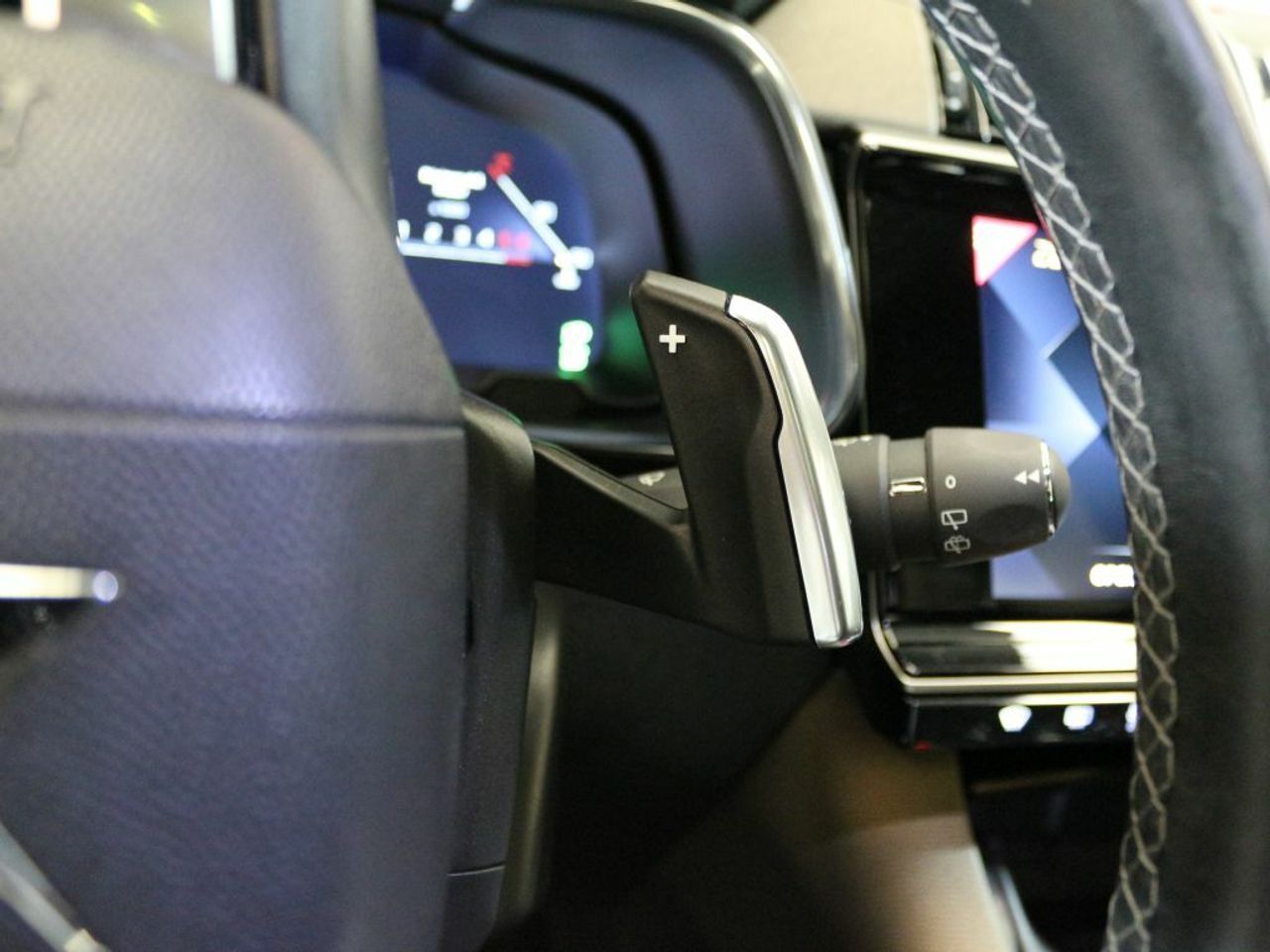 Foto DS Automobiles DS 7 21