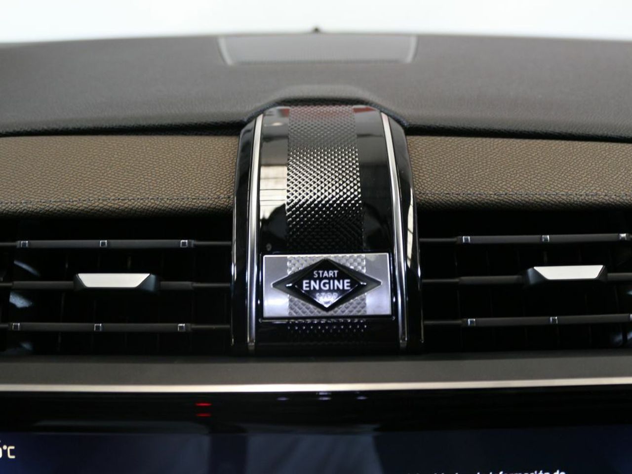 Foto DS Automobiles DS 7 22