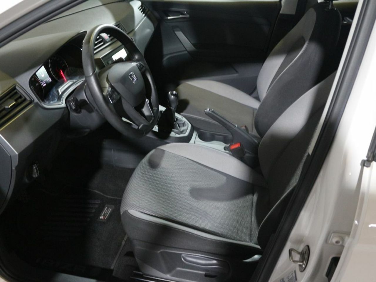 Foto Seat Ibiza 9