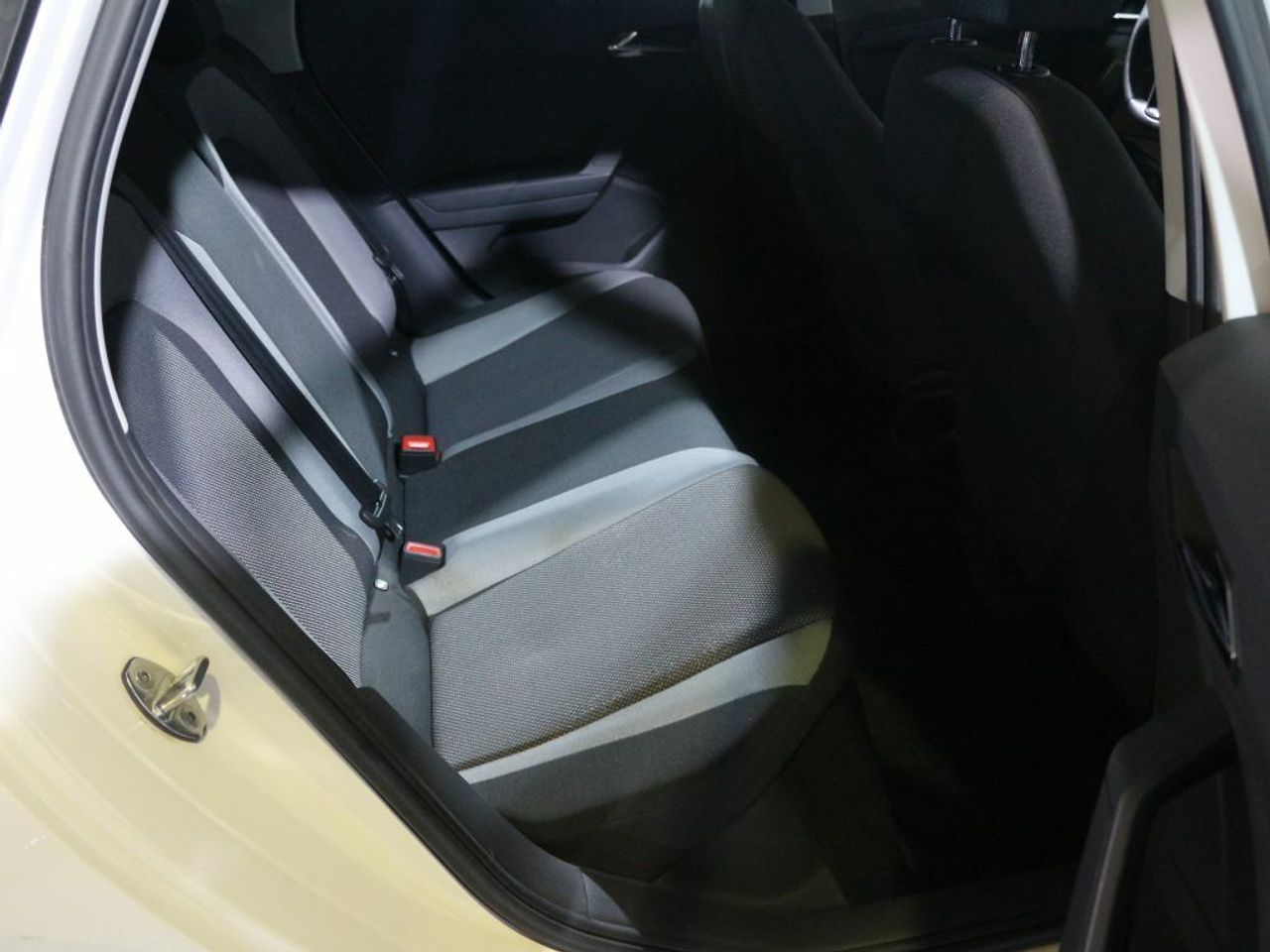 Foto Seat Ibiza 11