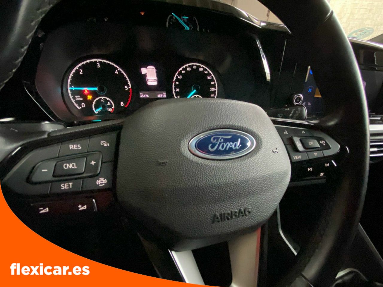 Foto Ford Tourneo Connect 14
