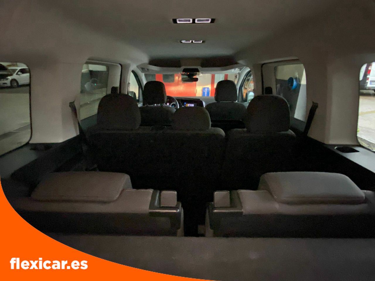 Foto Ford Tourneo Connect 19