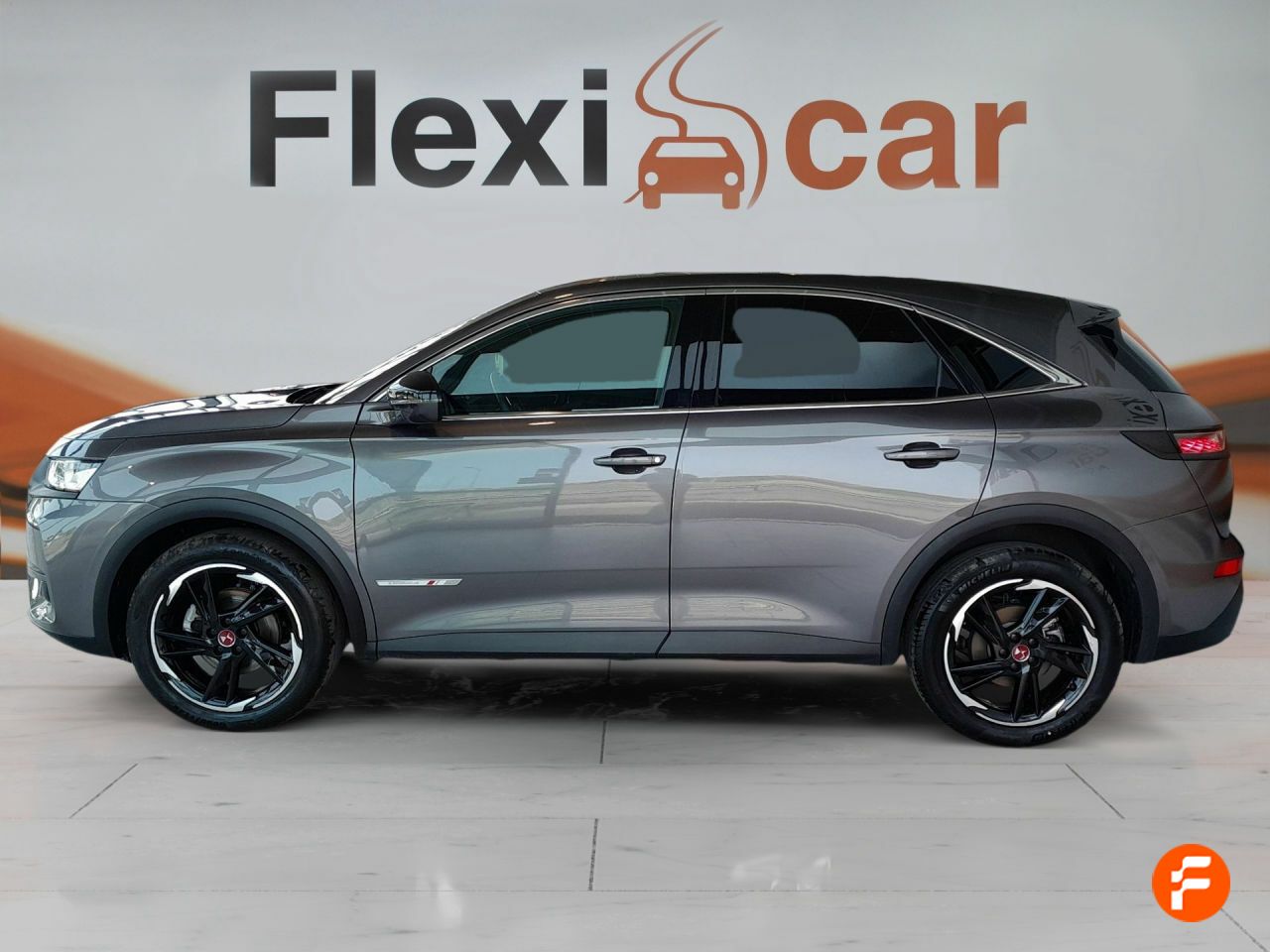Foto DS Automobiles DS 7 7
