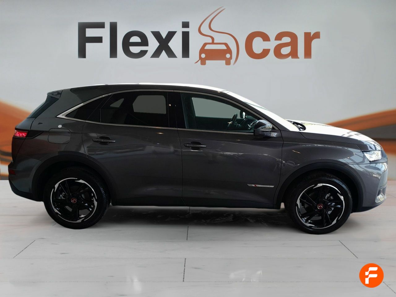 Foto DS Automobiles DS 7 8