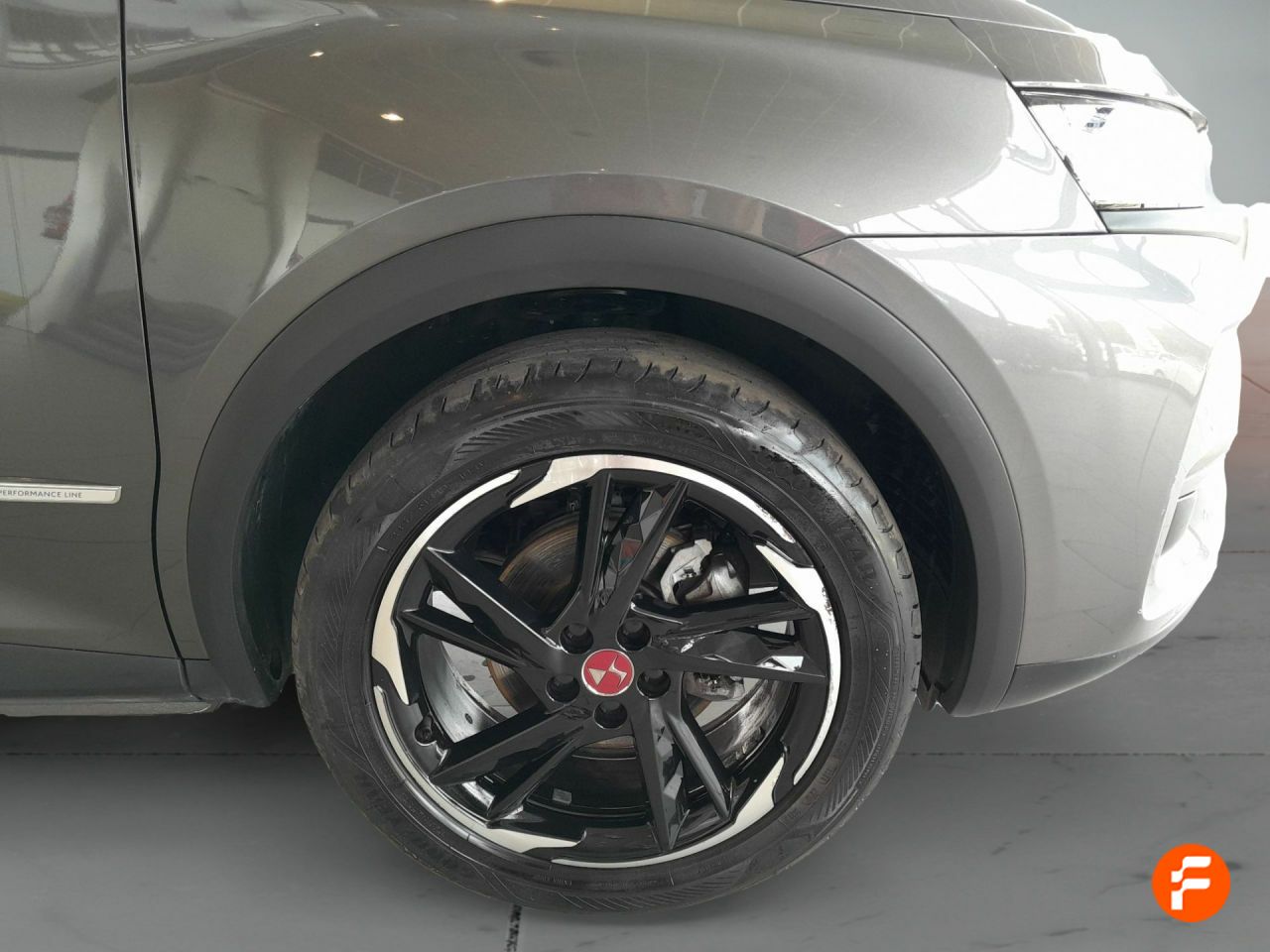 Foto DS Automobiles DS 7 9