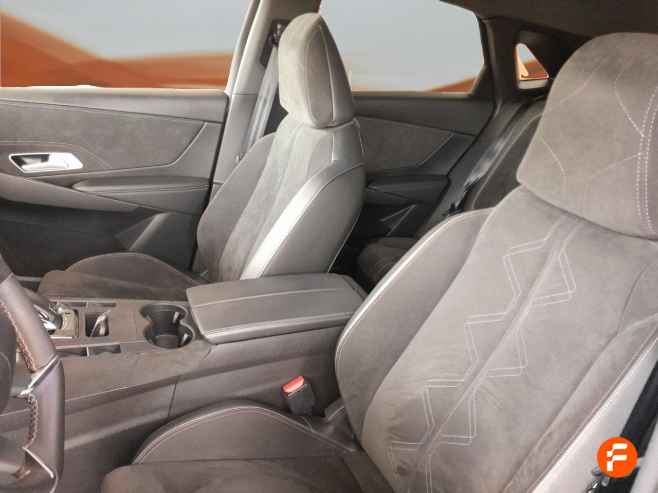 Foto DS Automobiles DS 7 19