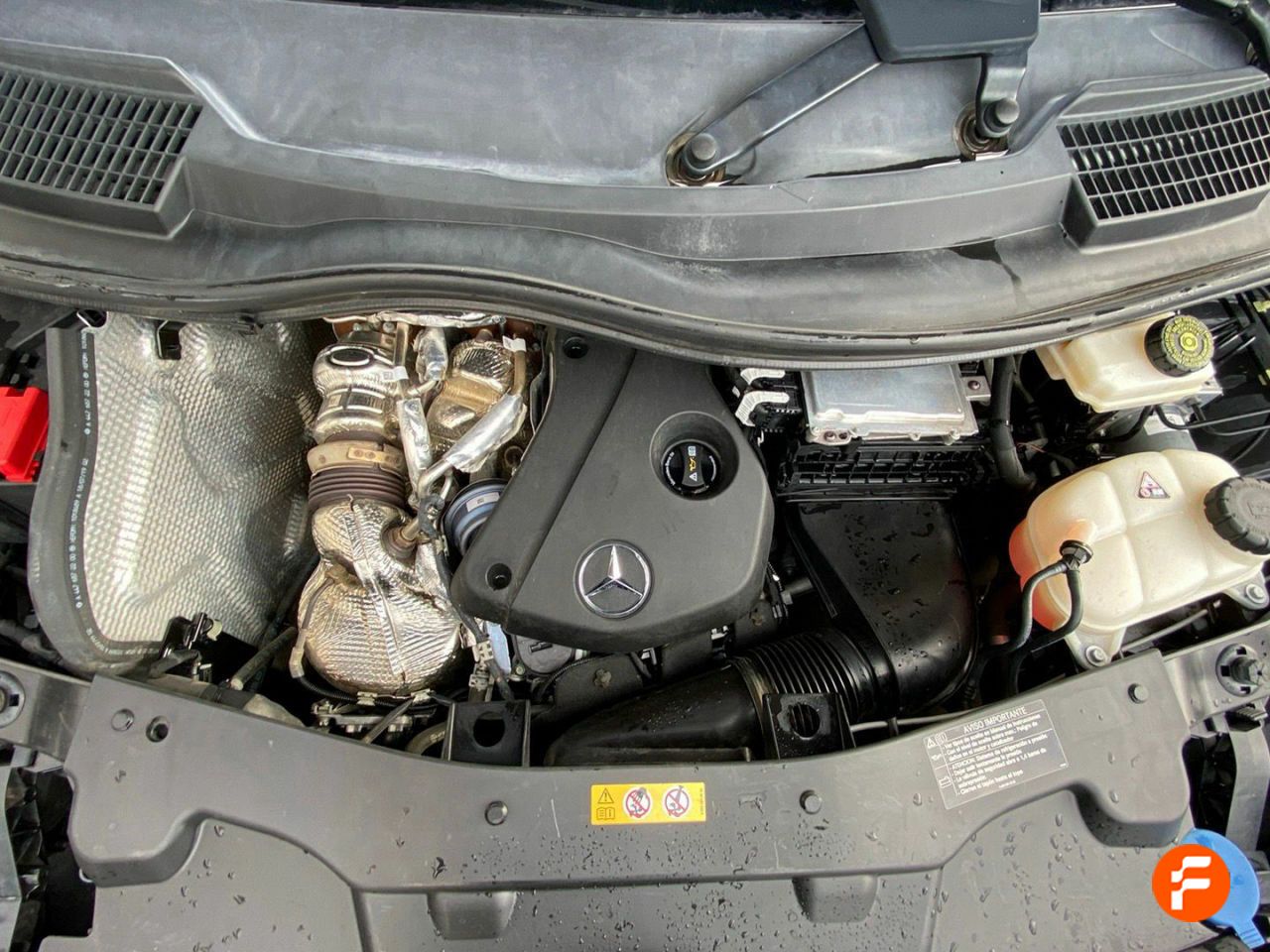 Foto Mercedes-Benz Vito 23
