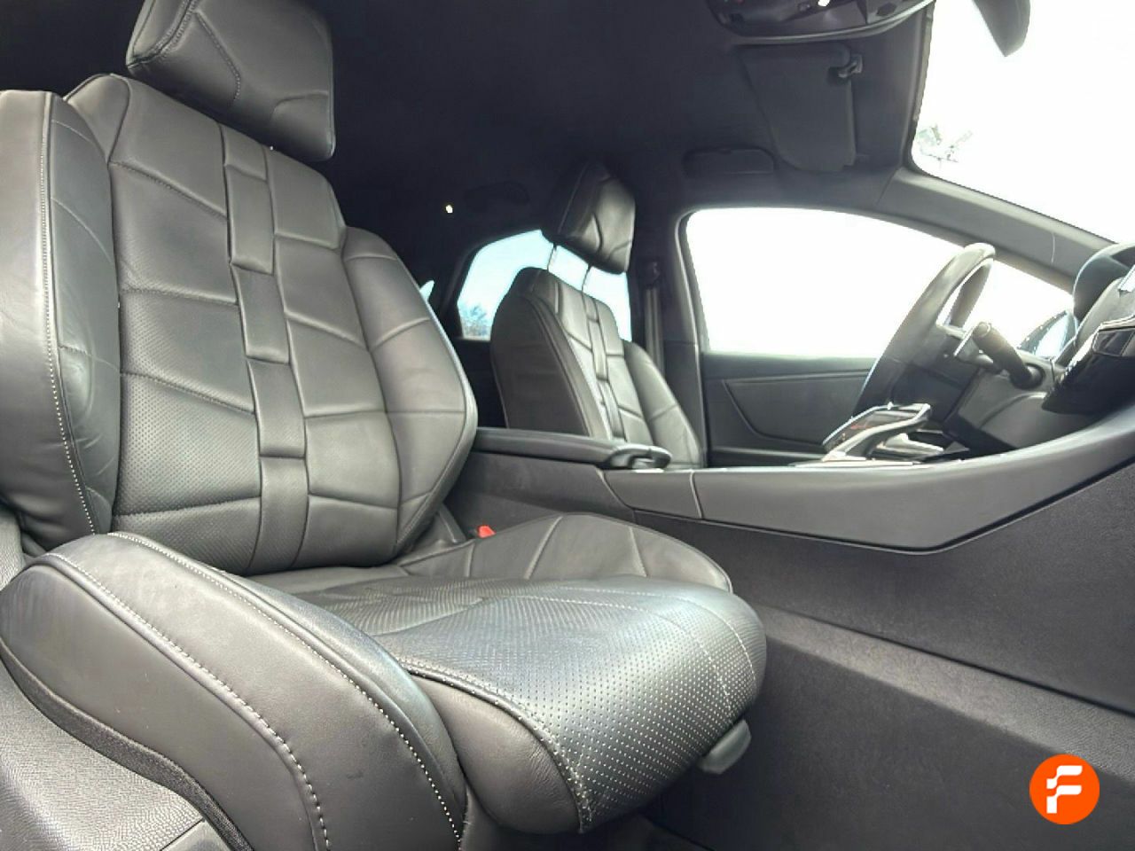 Foto DS Automobiles DS 7 21