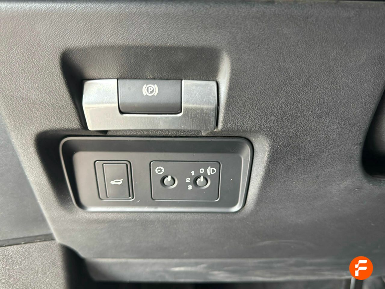 Foto Land-Rover Range Rover Evoque 13