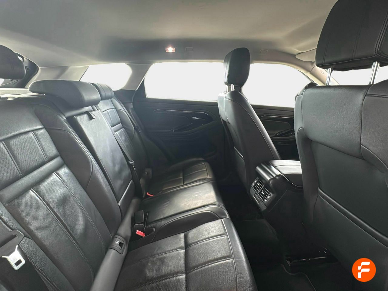 Foto Land-Rover Range Rover Evoque 21