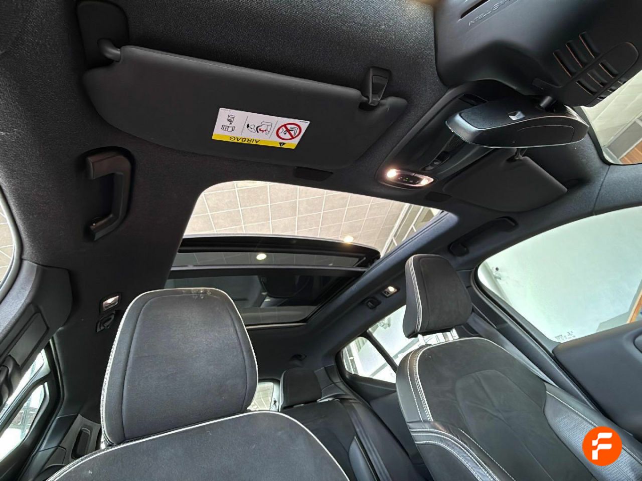 Foto Volvo XC40 18