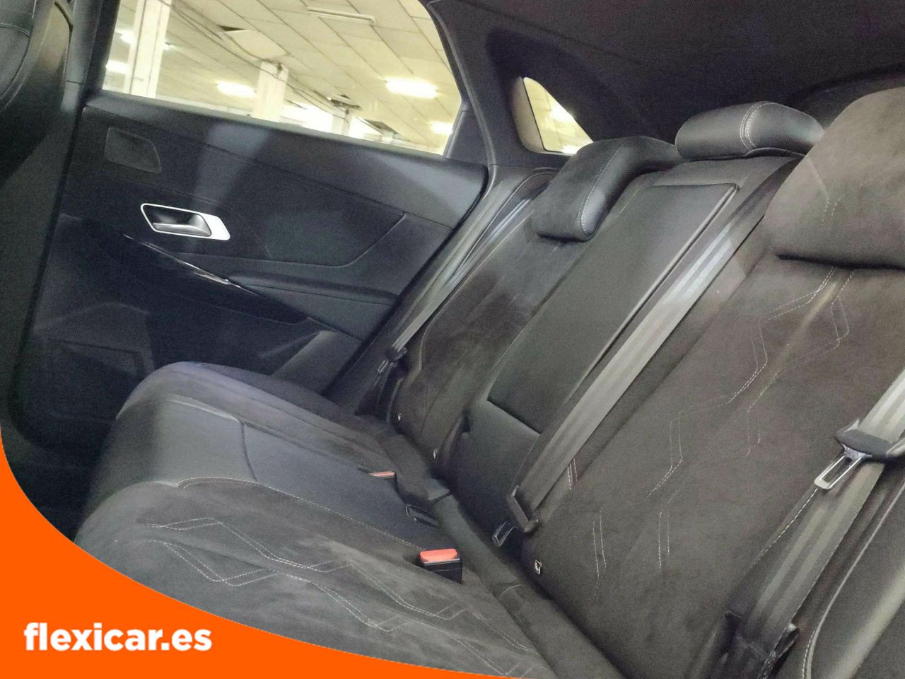 Foto DS Automobiles DS 7 Crossback 21