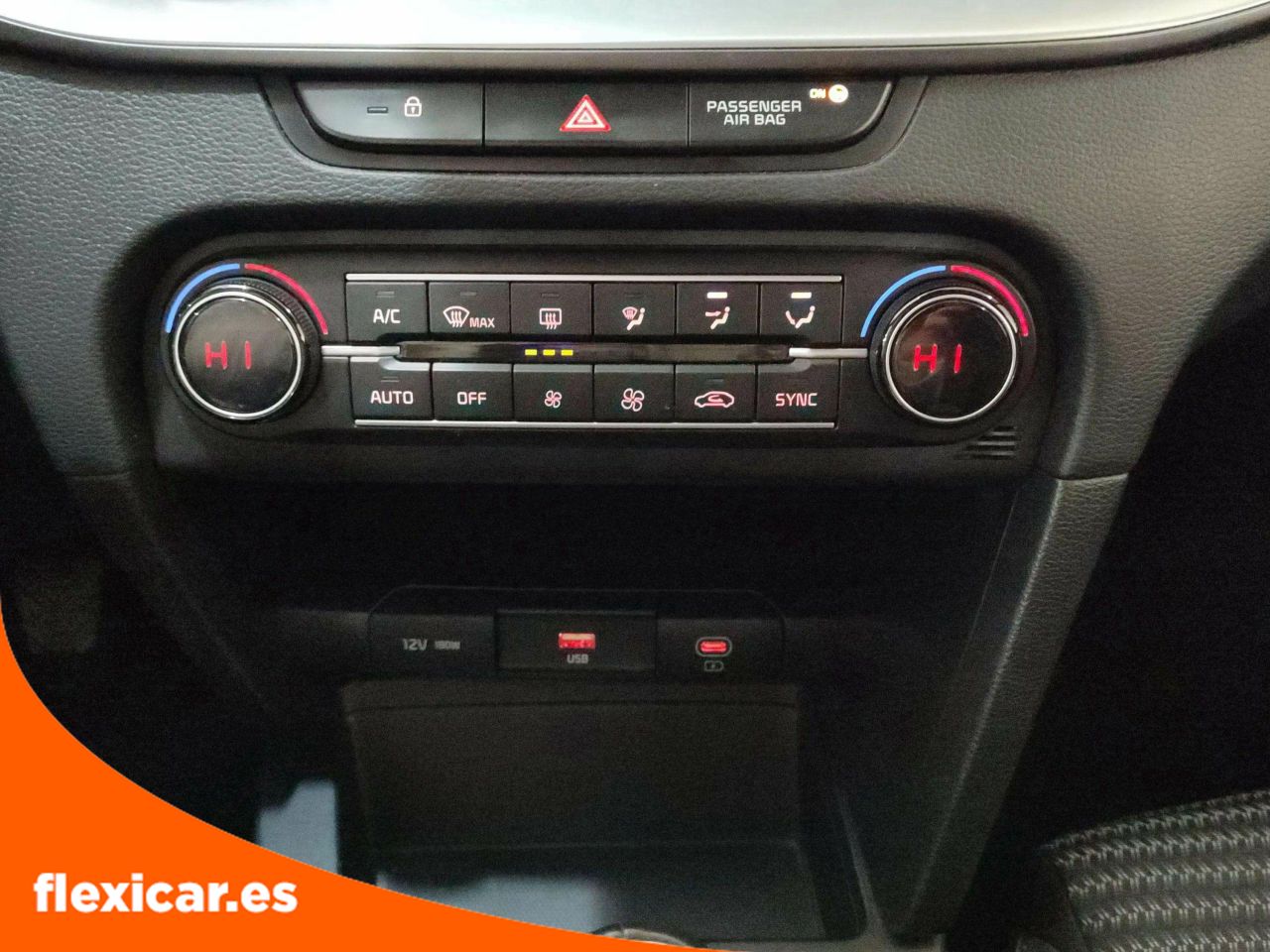 Foto Kia XCeed 16