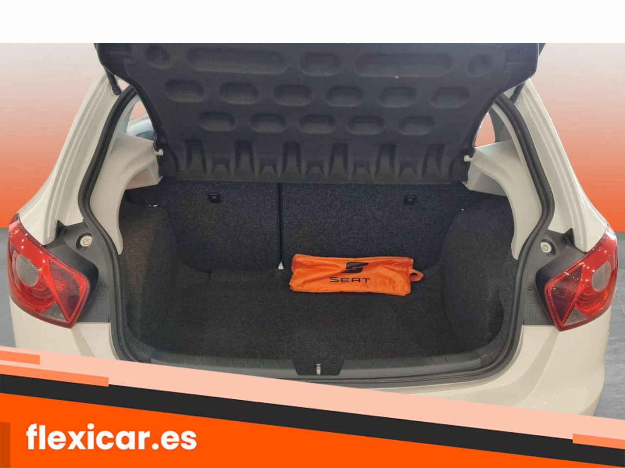 Foto Seat Ibiza 10
