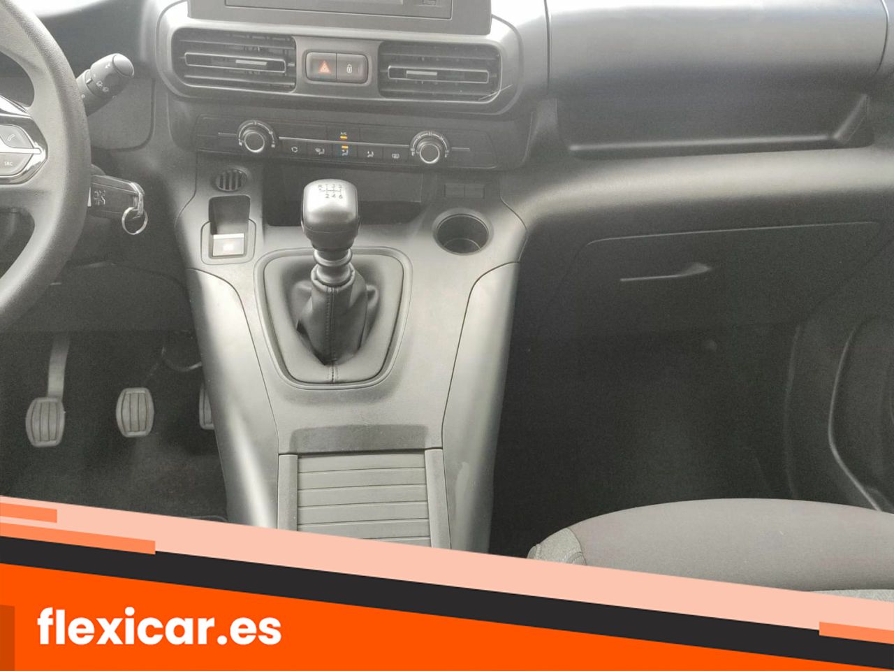 Foto Peugeot Rifter 19