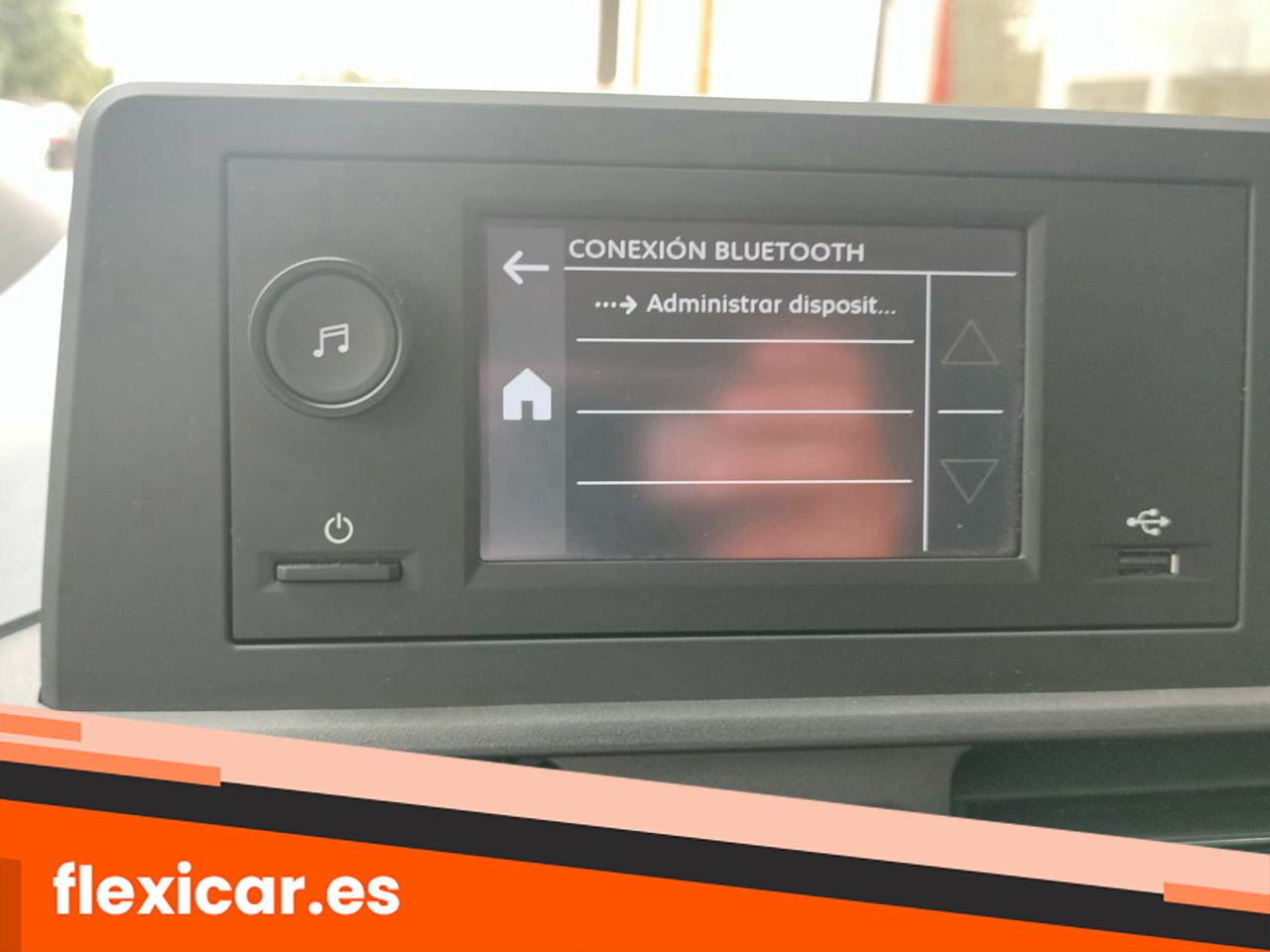 Foto Peugeot Rifter 23