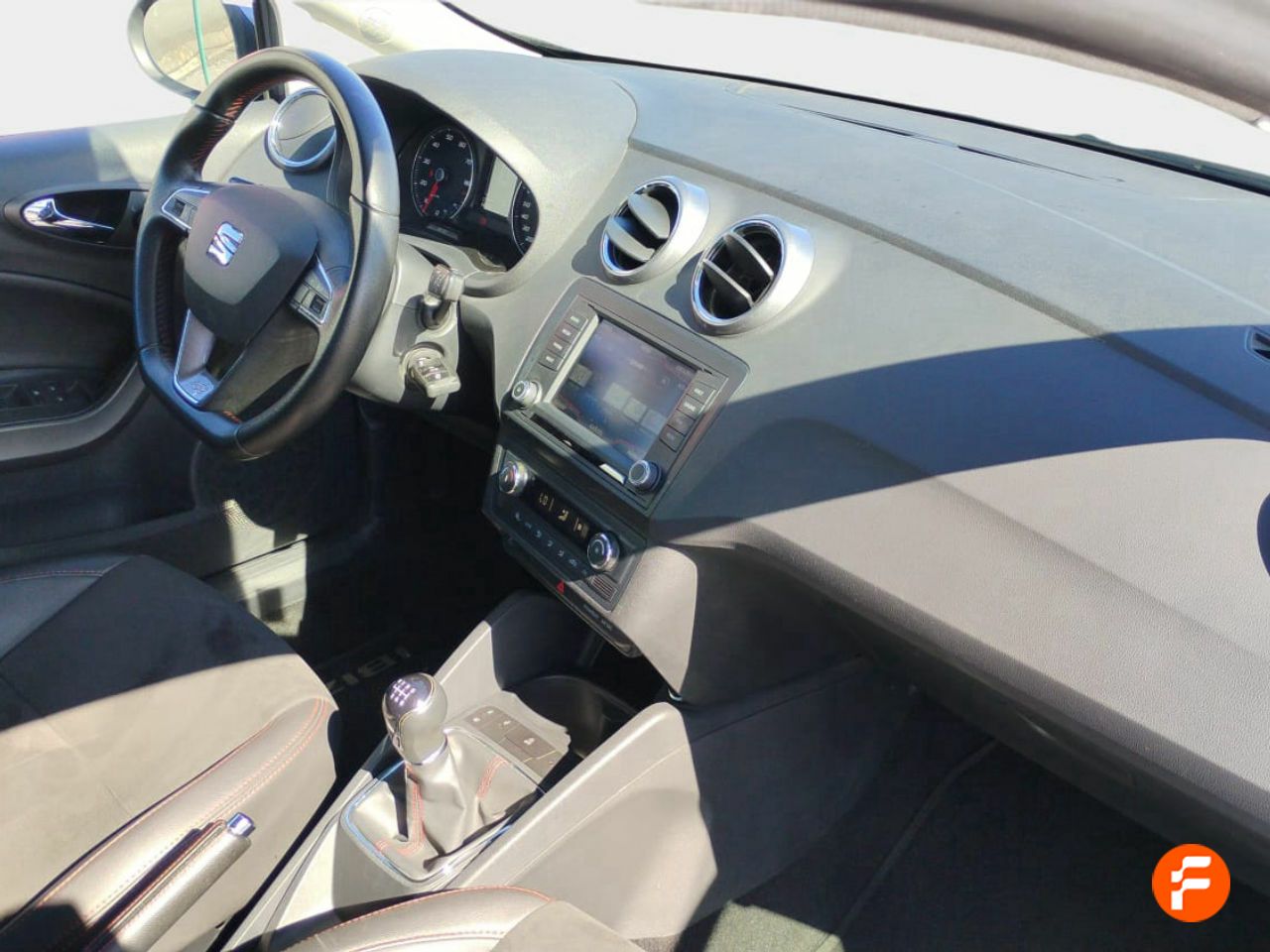 Foto Seat Ibiza 14