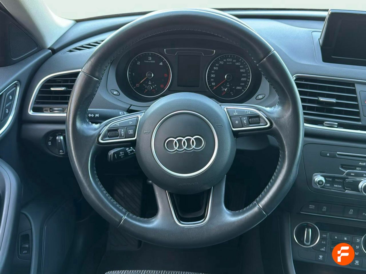 Foto Audi Q3 12