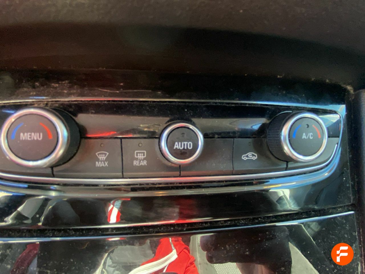Foto Opel Grandland X 8
