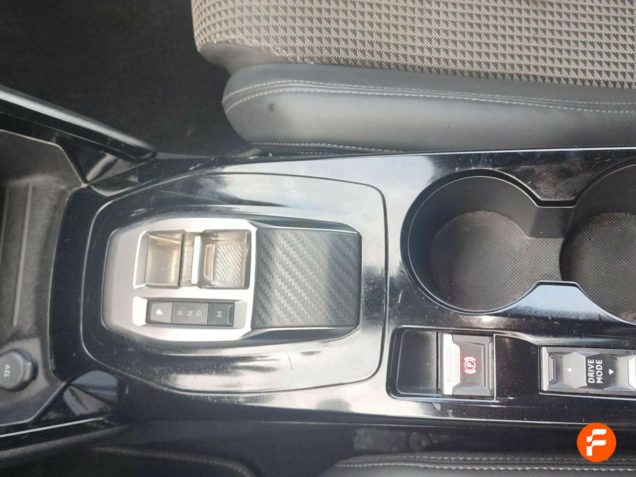 Foto Peugeot 2008 16
