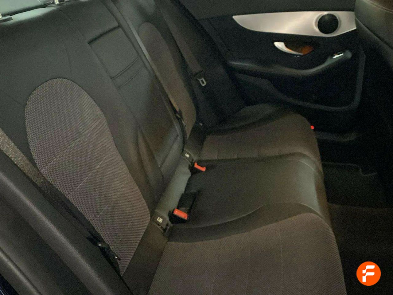 Foto Mercedes-Benz Clase C 26