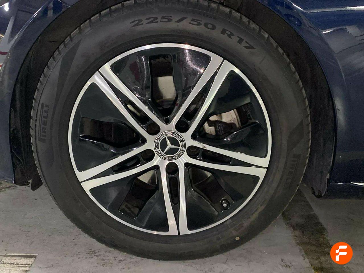Foto Mercedes-Benz Clase C 30