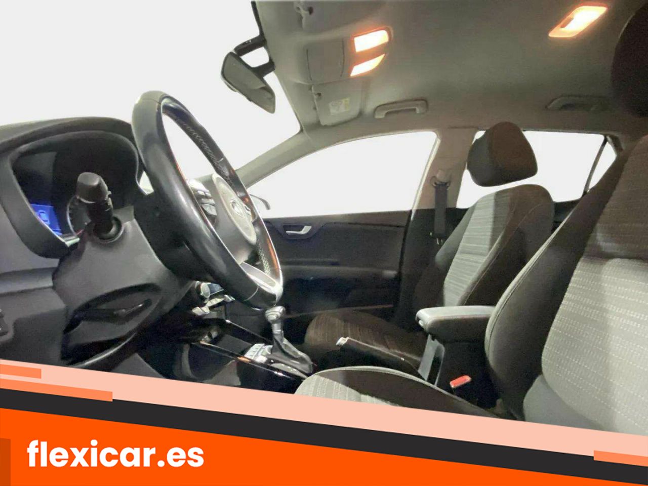 Foto Kia Stonic 14