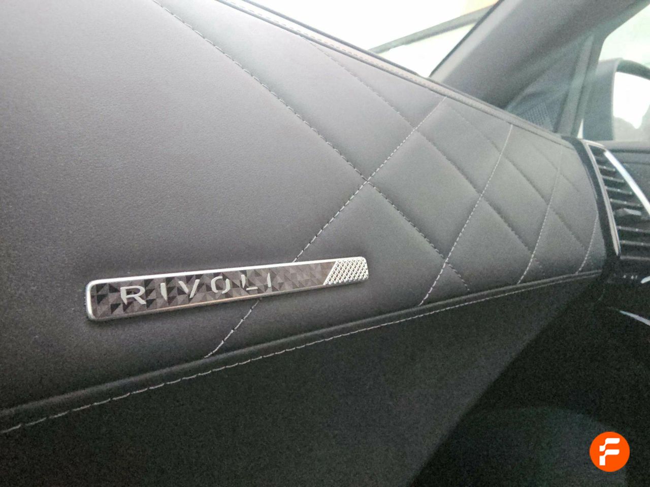 Foto DS Automobiles DS 7 18