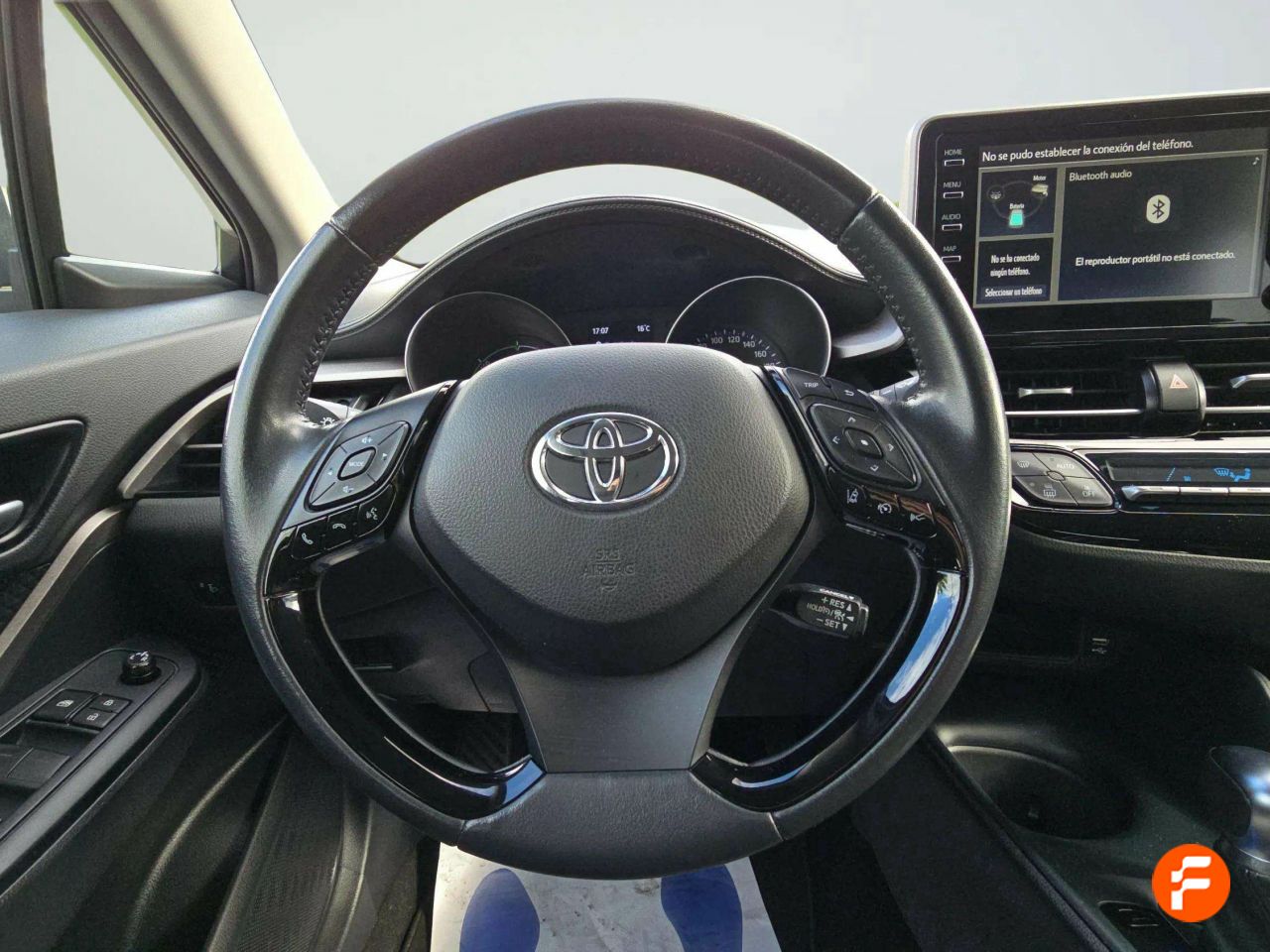 Foto Toyota C-HR 18