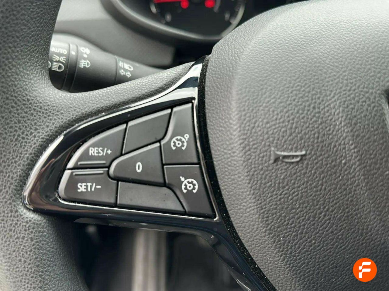 Foto Dacia Sandero 9