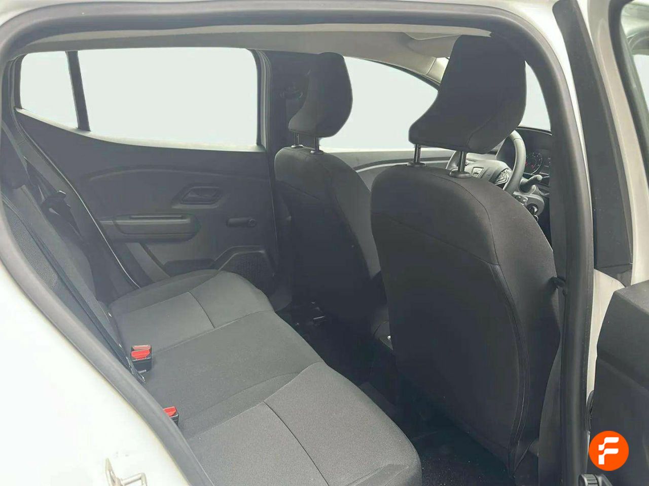 Foto Dacia Sandero 14