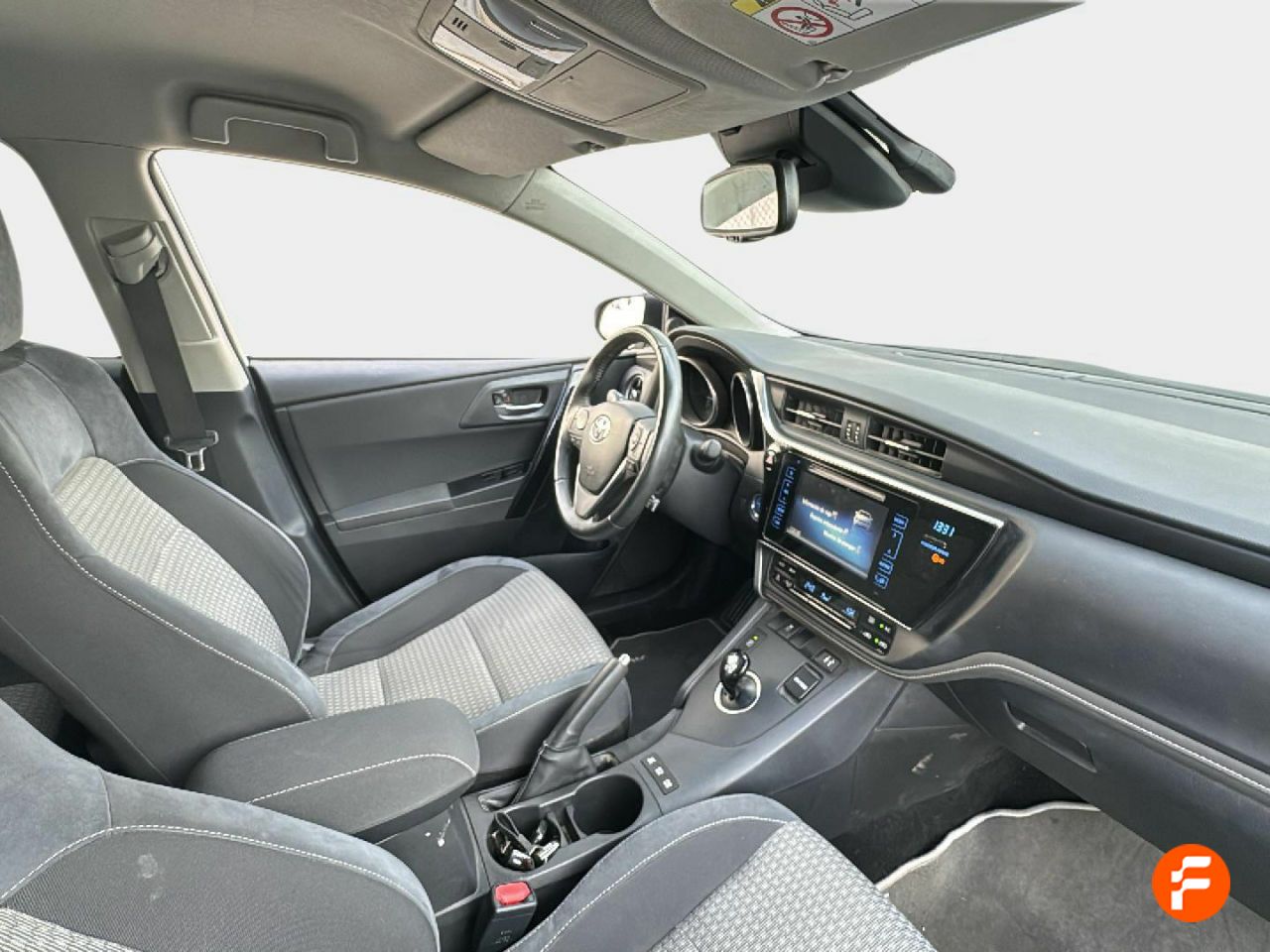 Foto Toyota Auris 8