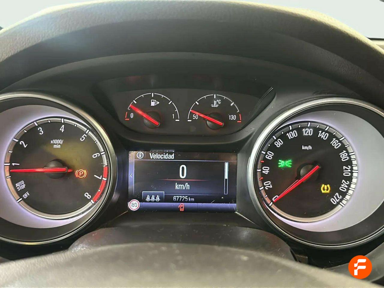 Foto Opel Astra 14