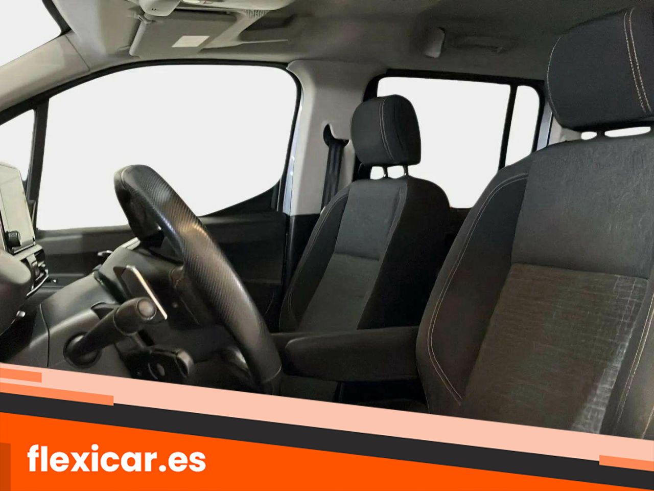 Foto Peugeot Rifter 11