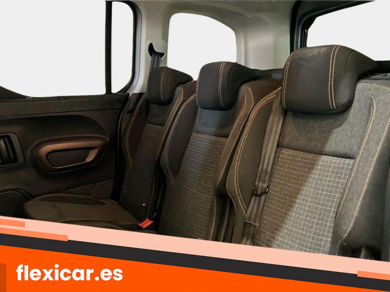 Foto Peugeot Rifter 22