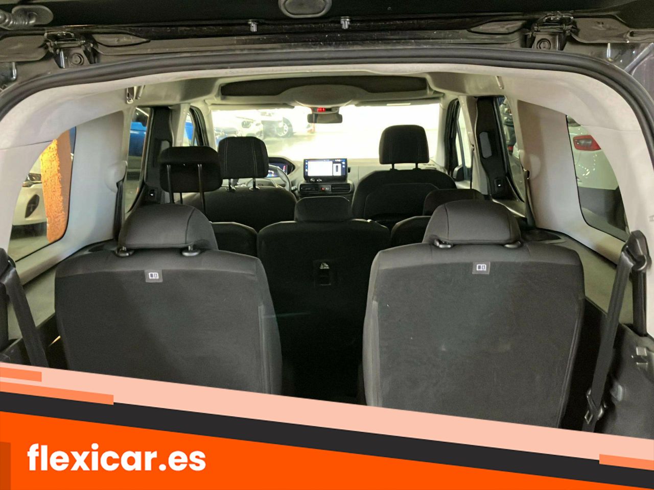 Foto Peugeot Rifter 11