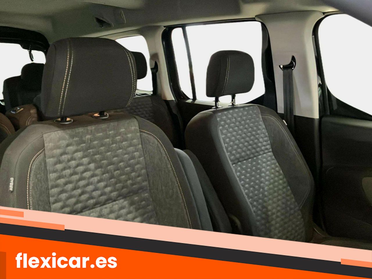 Foto Peugeot Rifter 25