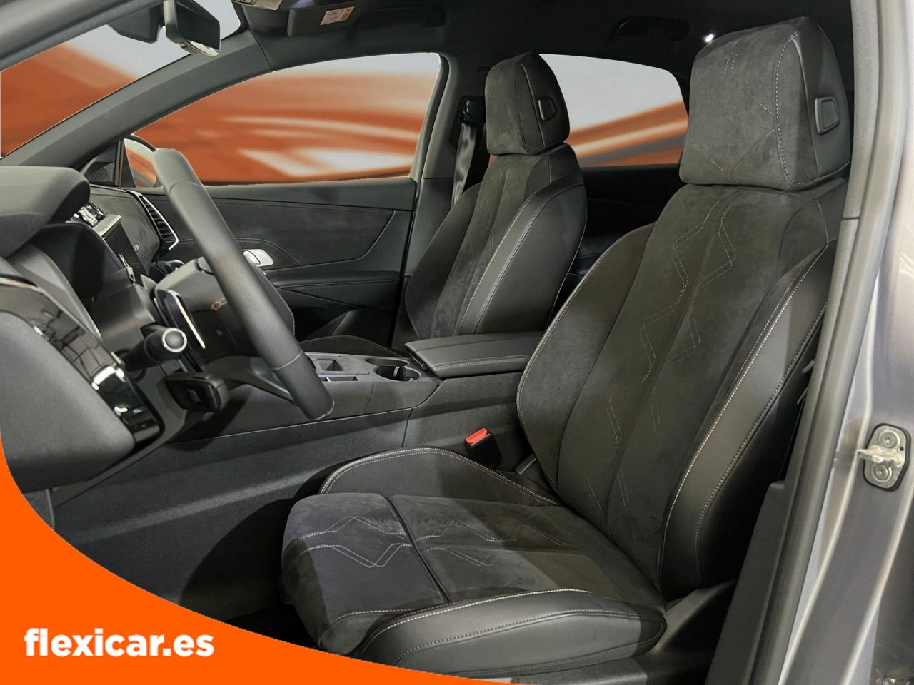 Foto DS Automobiles DS 7 Crossback 9