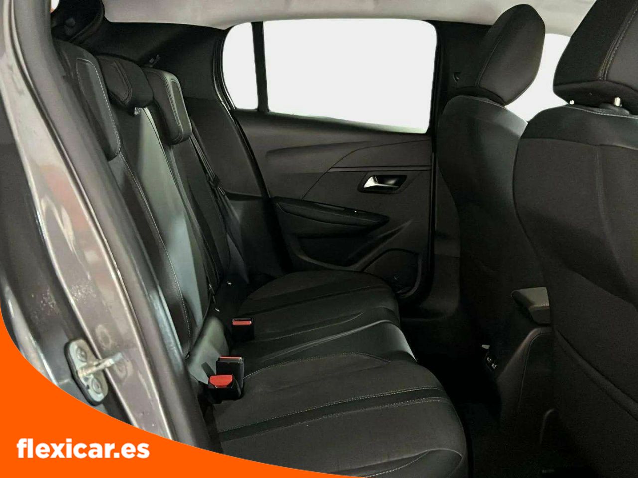 Foto Peugeot 208 14