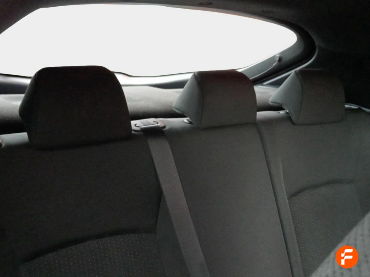Foto Toyota C-HR 16