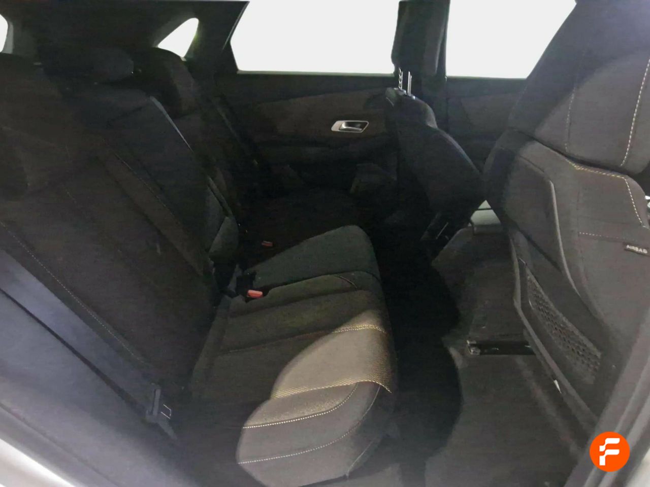 Foto DS Automobiles DS 7 15