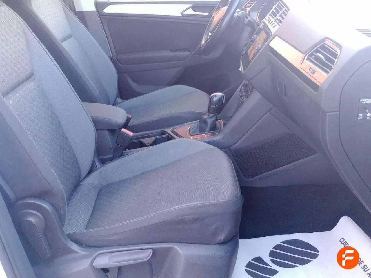 Foto Volkswagen Tiguan 14