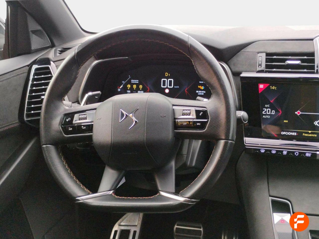 Foto DS Automobiles DS 7 14