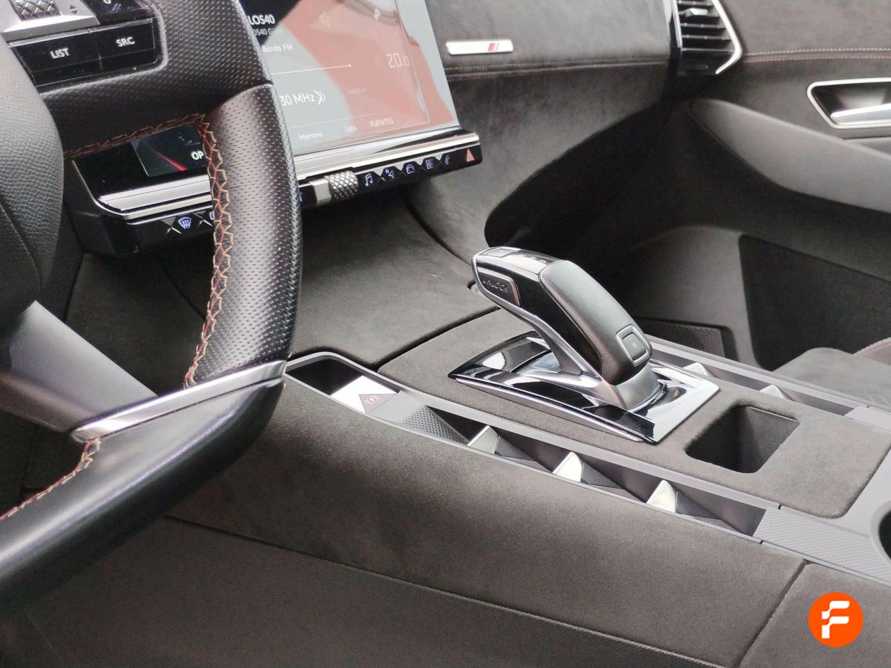 Foto DS Automobiles DS 7 22