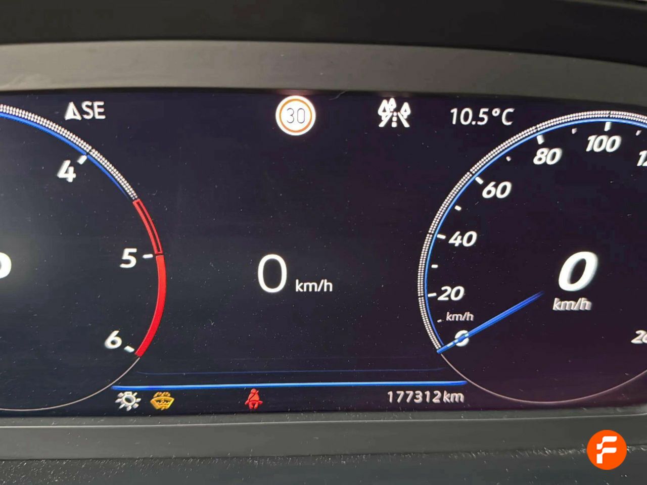 Foto Volkswagen Passat 14