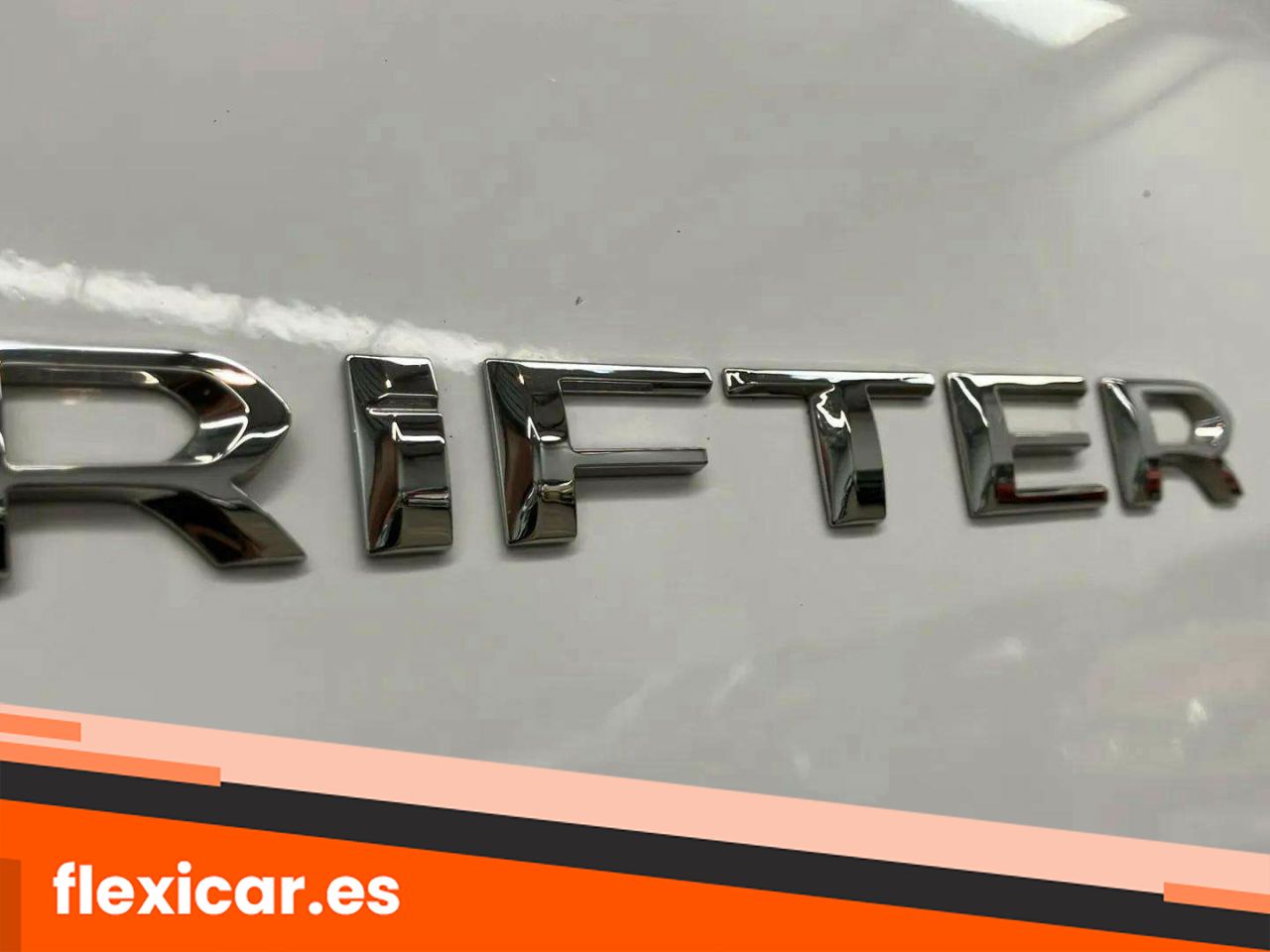 Foto Peugeot Rifter 32