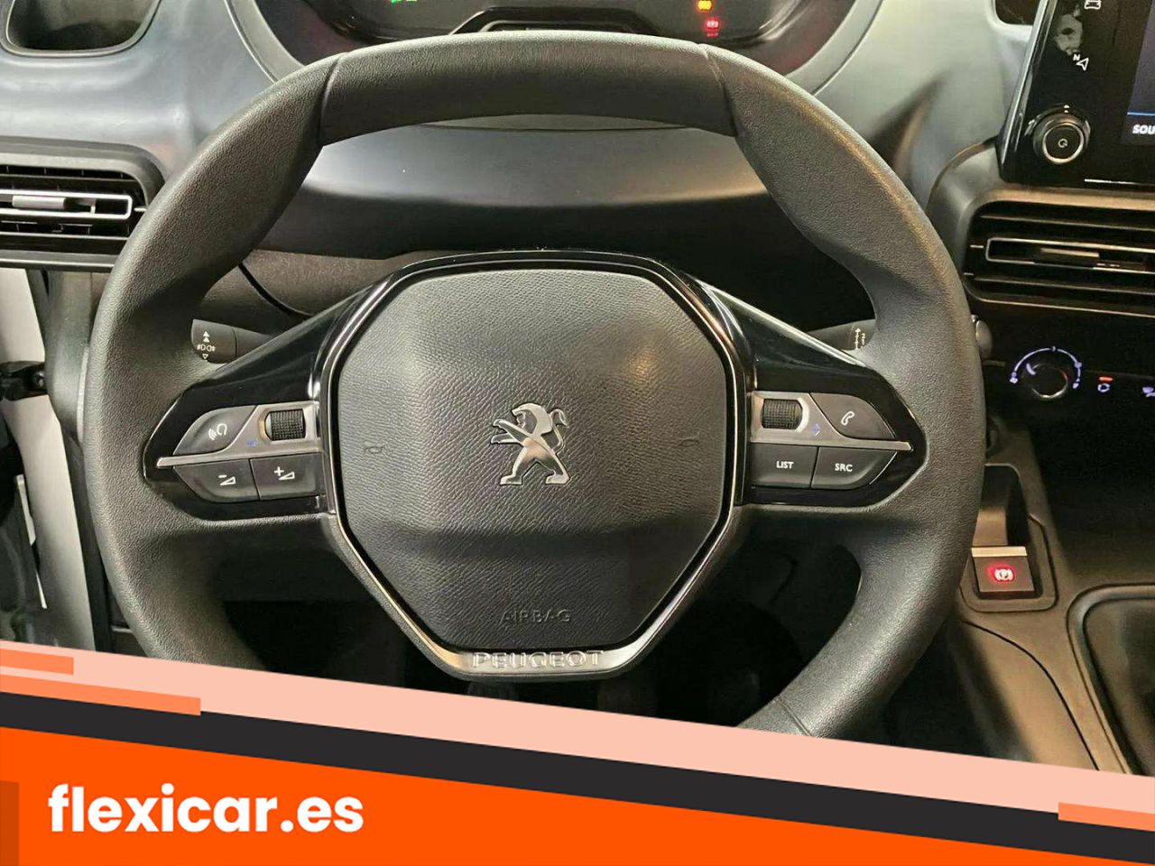 Foto Peugeot Rifter 12